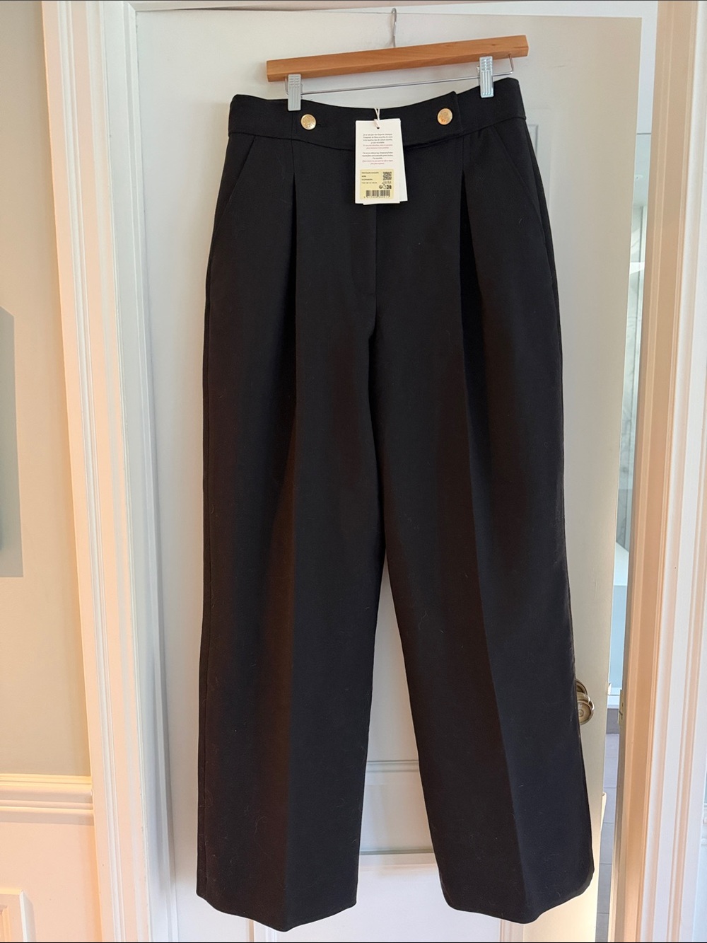 Sezane Black Pleated Wide-Leg Trousers with Gold Buttons